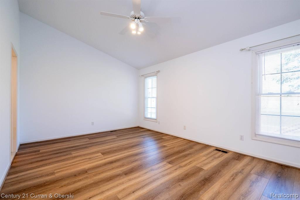 41898 RIVERWOOD Court, Canton, MI 48187 — Photo 19