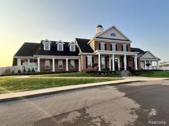 5827 Woodfield Parkway, Grand Blanc, MI 48439 — Photo 90