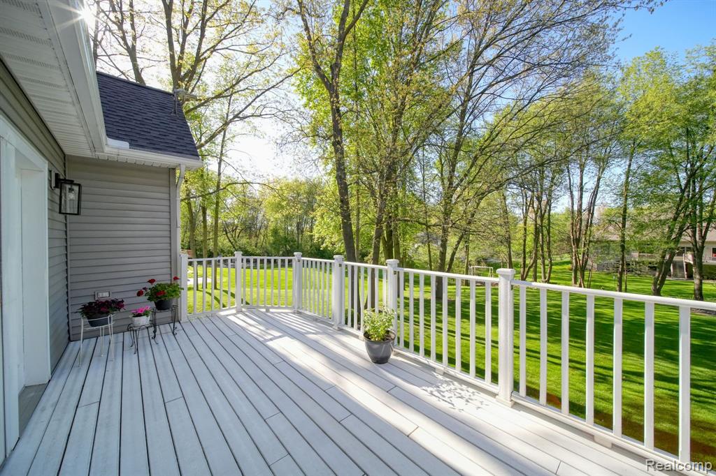 4852 INDIAN CREEK Drive, Jackson, MI 49201 — Photo 64