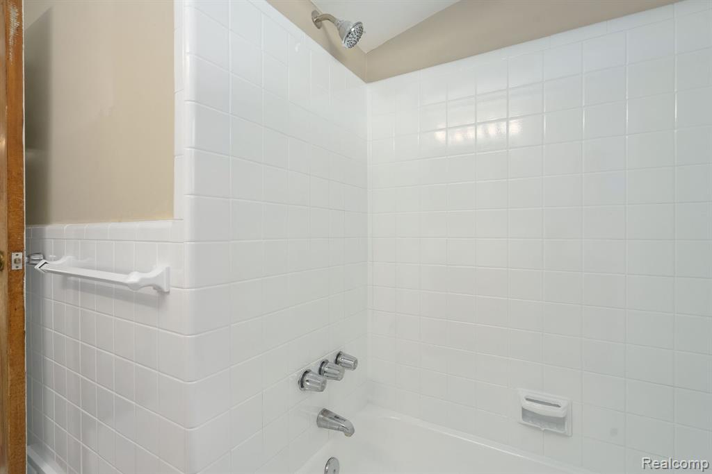 5954 Pine Street, Taylor, MI 48180 — Photo 20