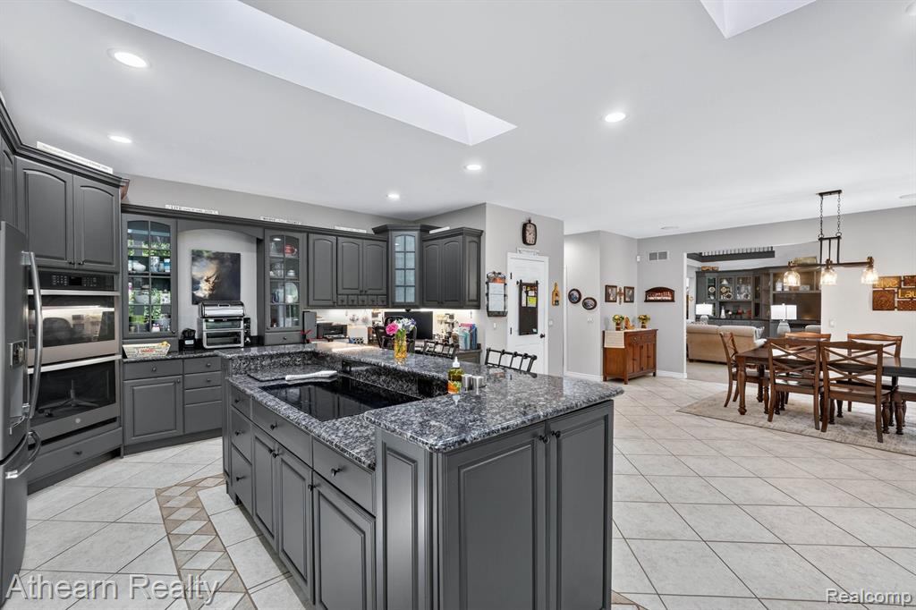 5326 Lake Forest Boulevard, Brighton, MI 48116 — Photo 39
