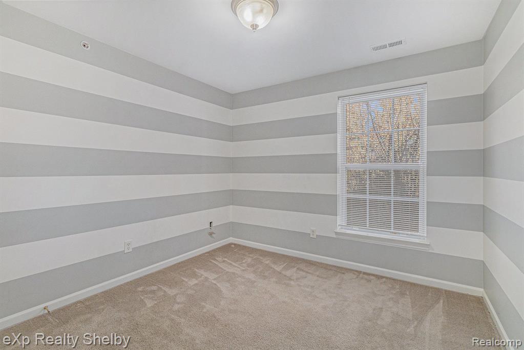 3103 ADDINGTON Drive, Commerce Twp, MI 48390 — Photo 17