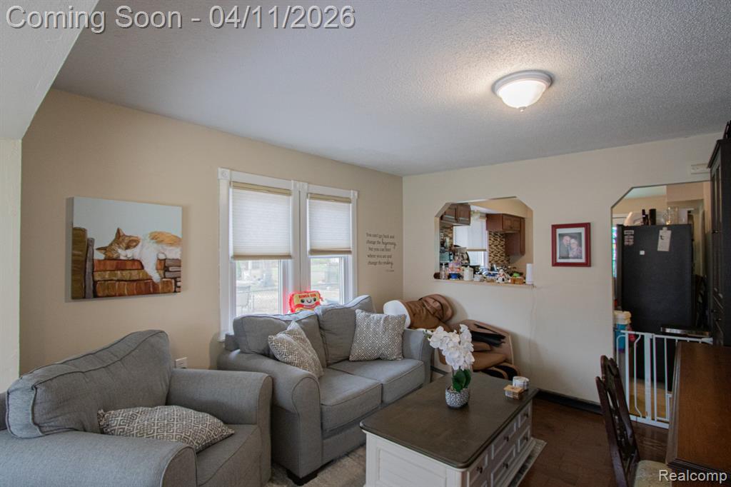 5636 Hipp Street, Dearborn Heights, MI 48125 — Photo 13