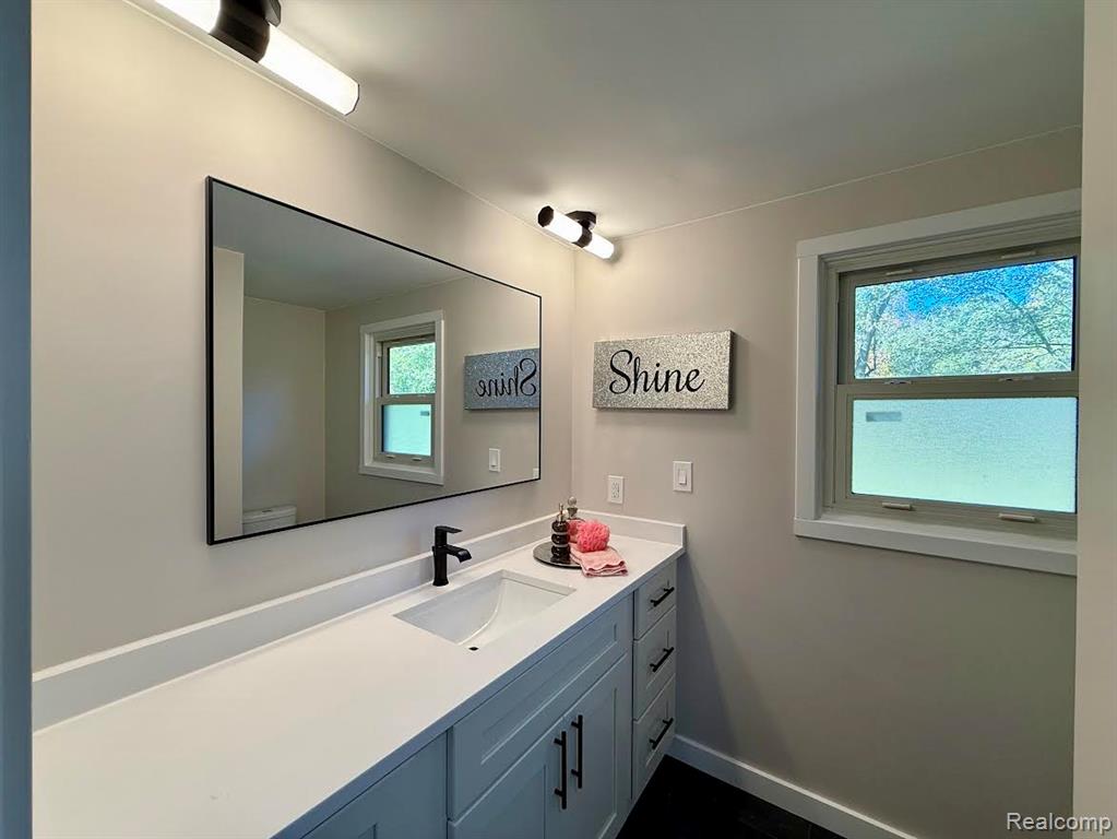 840 Laird Street, Lake Orion, MI 48362 — Photo 46
