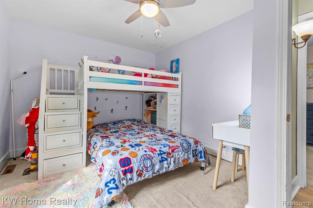 4215 Newton Road, Commerce Twp, MI 48390 — Photo 18