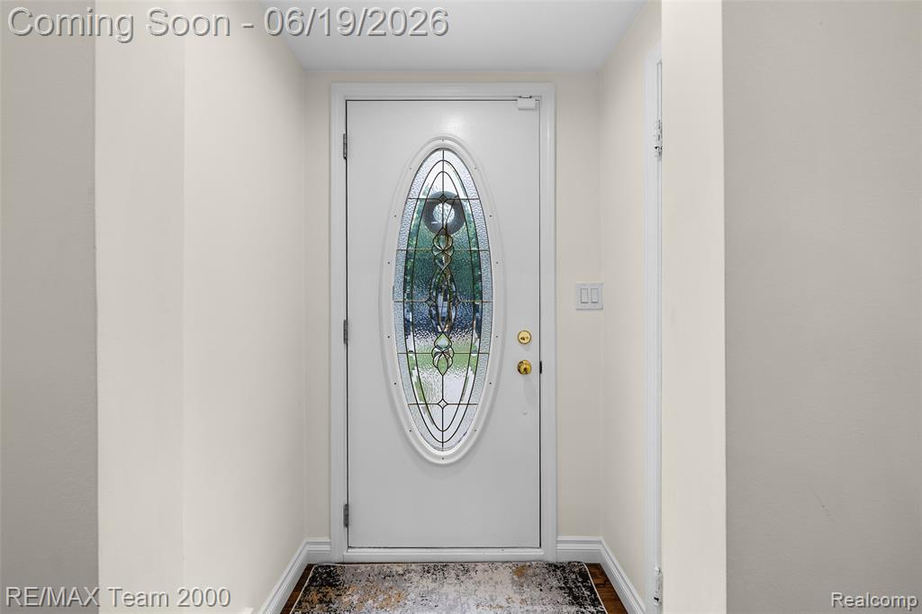 6155 N Silvery Lane, Dearborn Heights, MI 48127 — Photo 10