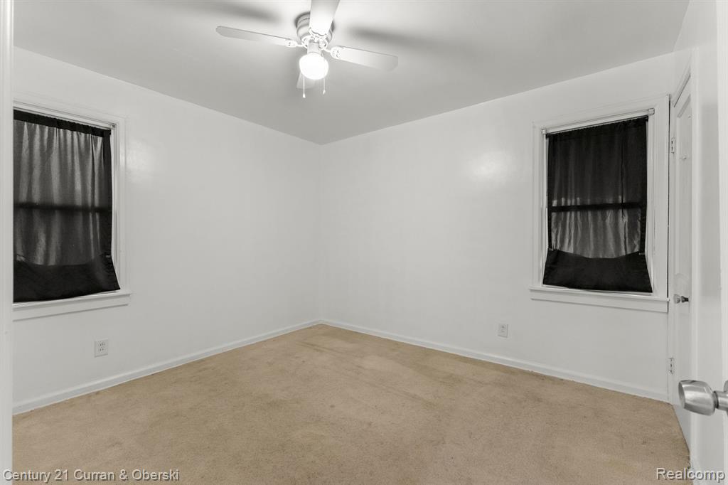 8403 Westminster Avenue, Warren, MI 48089 — Photo 18