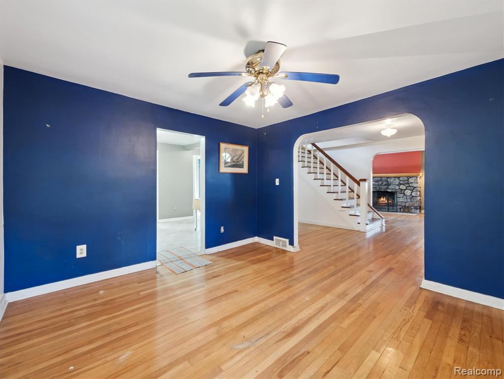 260 S DEXTER Street, Pinckney, MI 48169 — Photo 24