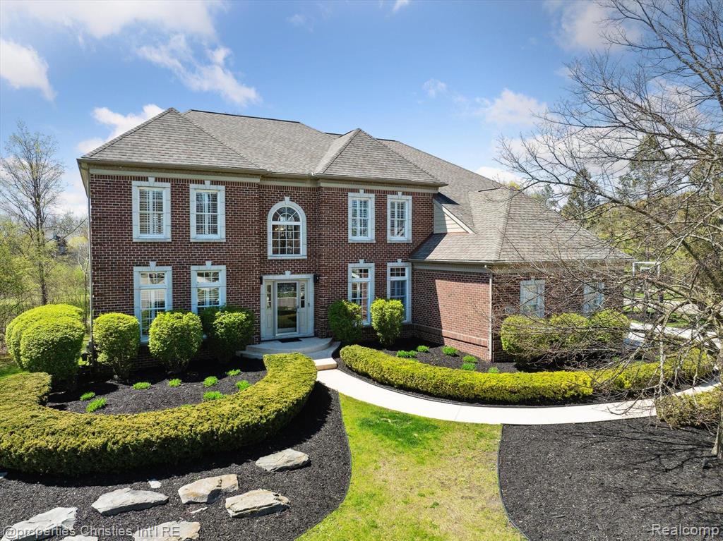 45933 TOURNAMENT Drive, Northville, MI 48168 — Photo 76