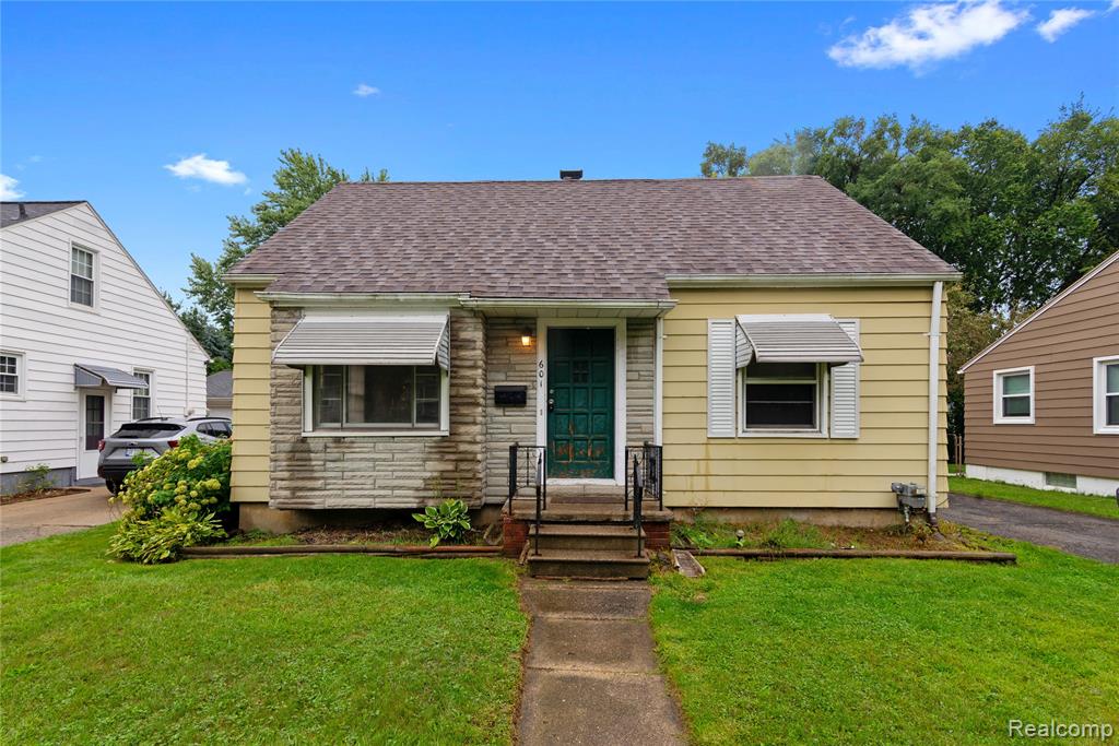 601 Chalmers Street, Flint, MI 48503 — Photo 2