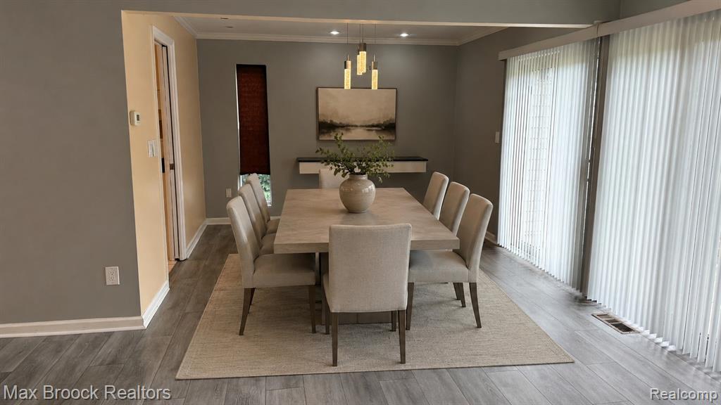 5305 FAIRWAY LN, West Bloomfield, MI 48323 — Photo 6