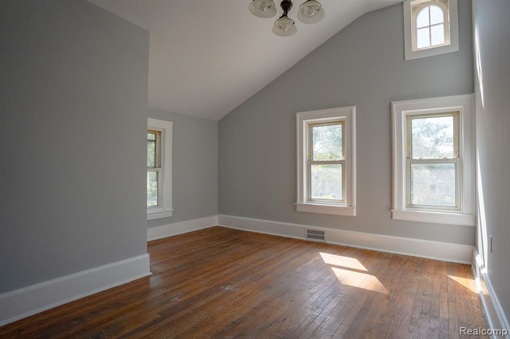 388 Lakewood Street, Detroit, MI 48215 — Photo 15