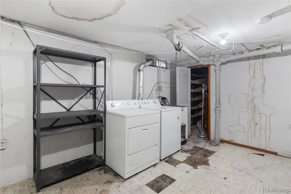 471 S Wildwood Street, Westland, MI 48186 — Photo 16