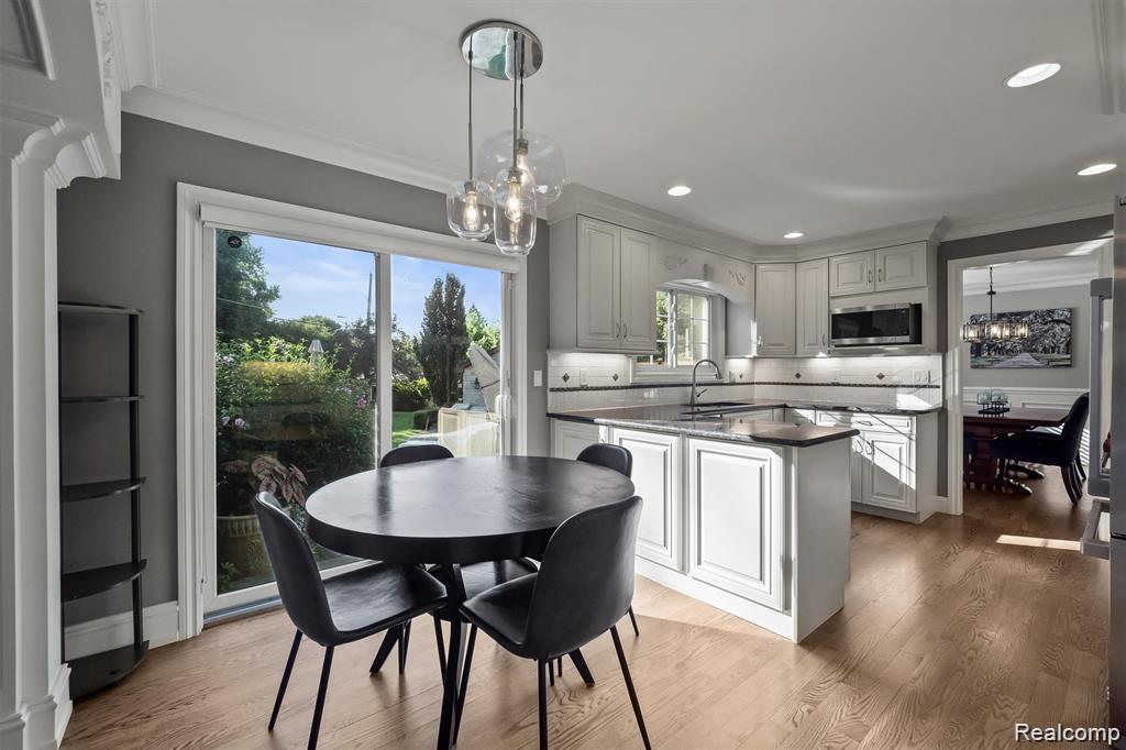 5365 Van Ness Court, Bloomfield Hills, MI 48302 — Photo 10