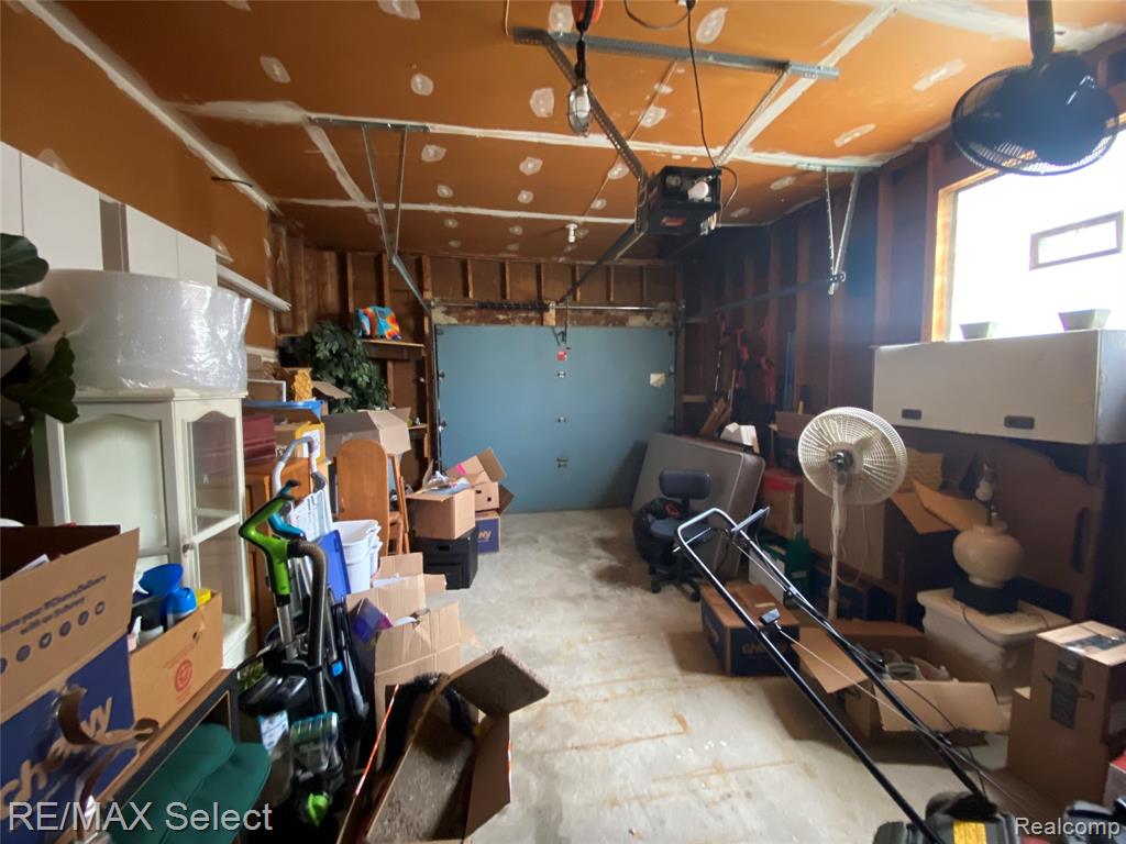 607 W Girard Avenue, Madison Heights, MI 48071 — Photo 30