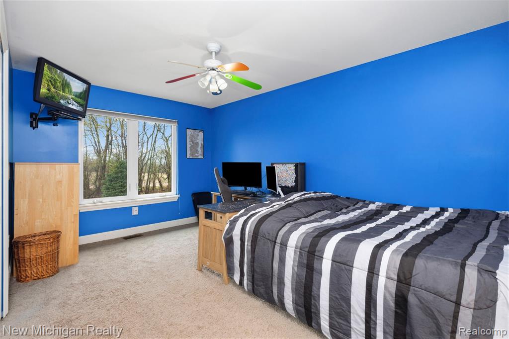 13445 Millie Court, Holly, MI 48442 — Photo 45