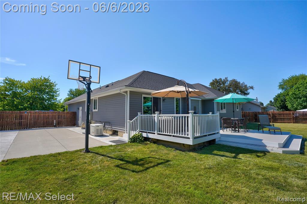 2288 Lost Creek Drive, Flushing, MI 48433 — Photo 55