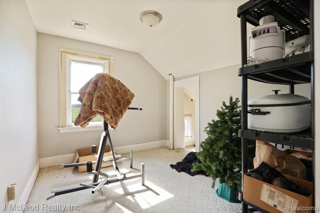 9050 Van Cleve Road, Vassar, MI 48768 — Photo 26