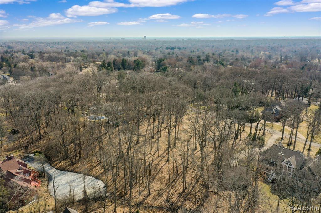 851 HIGHWOOD Drive, Bloomfield Hills, MI 48304 — Photo 4