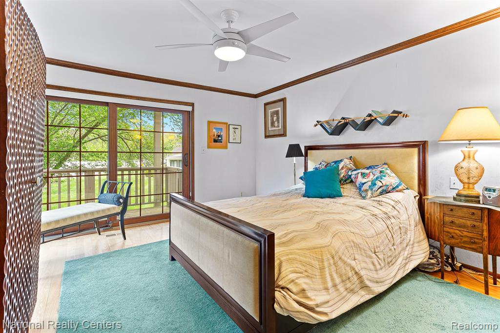 7207 Creeks Bend Drive, West Bloomfield, MI — Photo 25