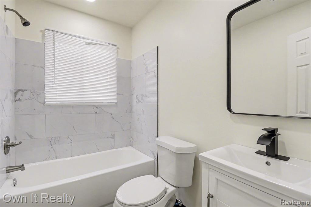 13031 Joy Road, Detroit, MI 48228 — Photo 26