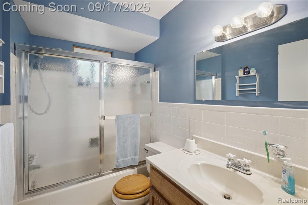 6185 Wildrose Lane, Burtchville, MI 48059 — Photo 17