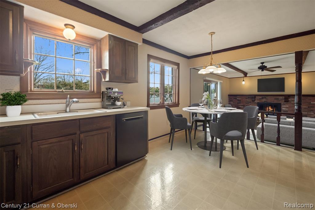 19419 Coachwood Road, Riverview, MI 48193 — Photo 22