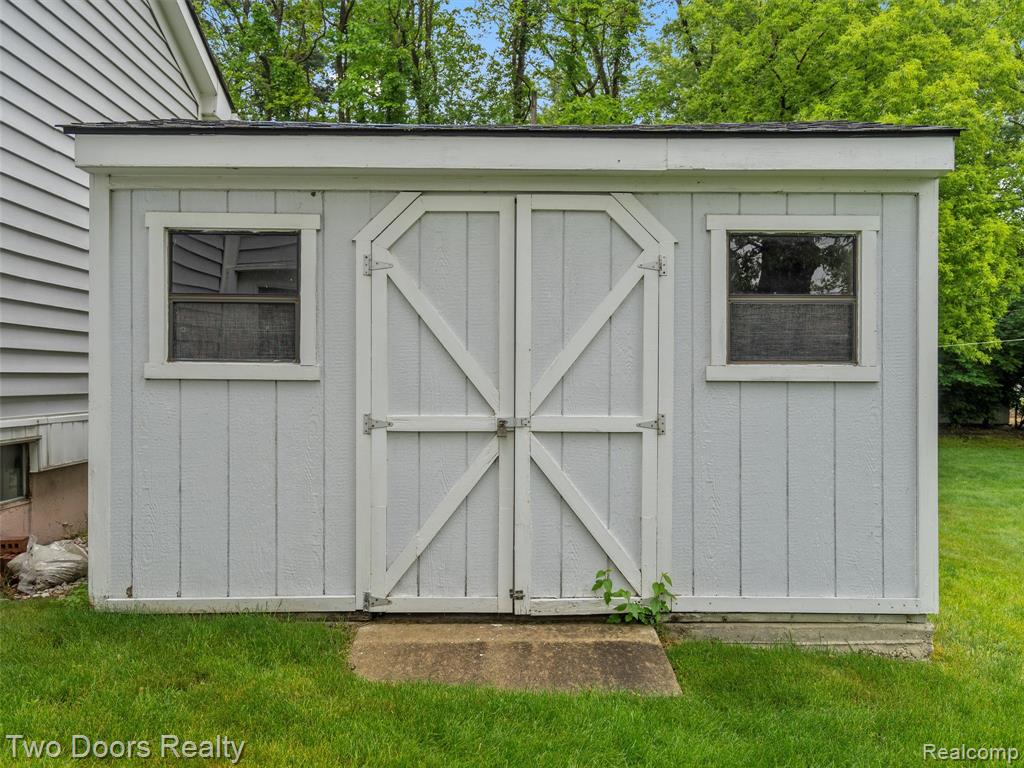 53020 Wolf Drive, Shelby Twp, MI 48316 — Photo 5