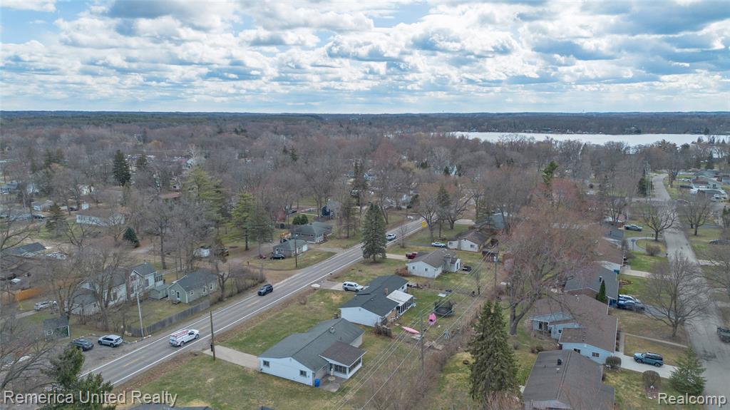 945 N Commerce Road, Commerce Twp, MI 48382 — Photo 52
