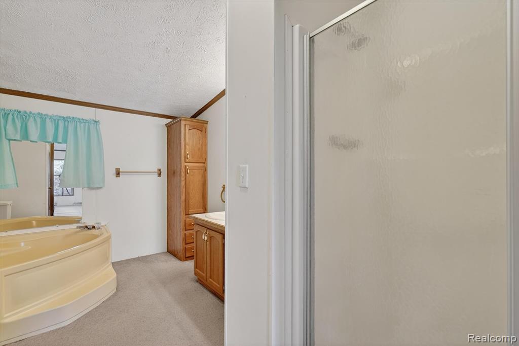 3612 Hawthorne St, Clarkston, MI 48348 — Photo 20