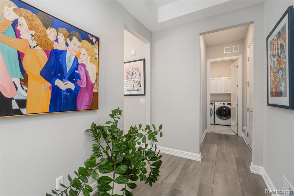 7484 Gramercy Circle, West Bloomfield, MI — Photo 27