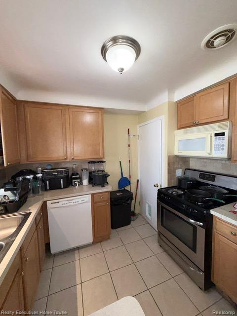 16901 Wilson Avenue, Eastpointe, MI 48021 — Photo 16