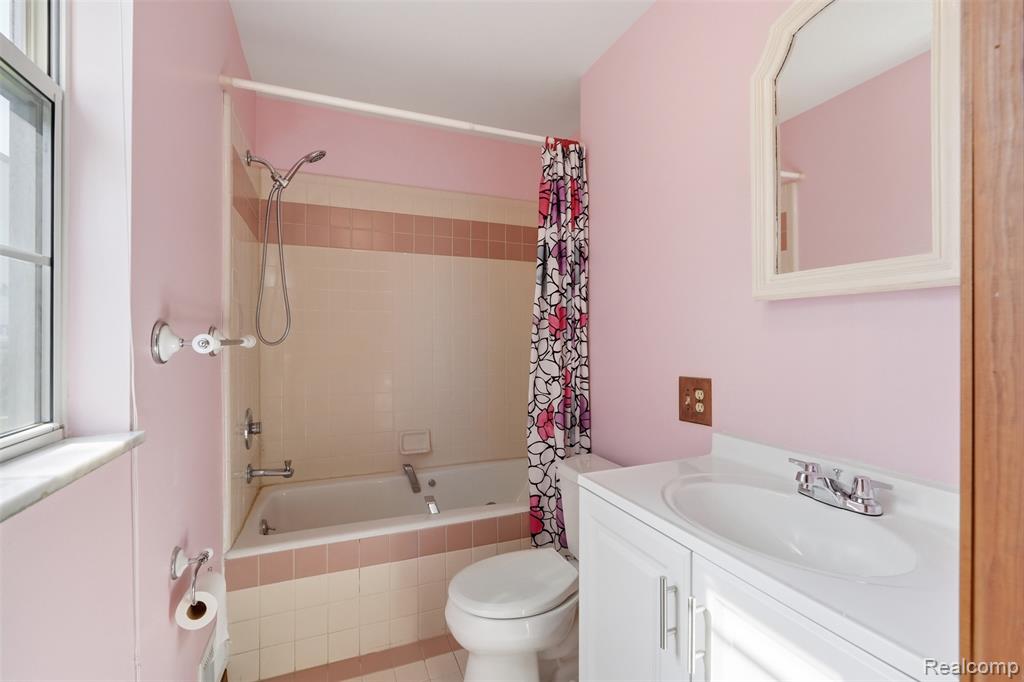 5634 Chicago Road, Warren, MI 48092 — Photo 20