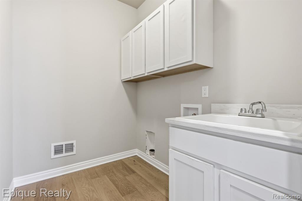 600 Cornerstone Drive, Oxford, MI 48371 — Photo 13