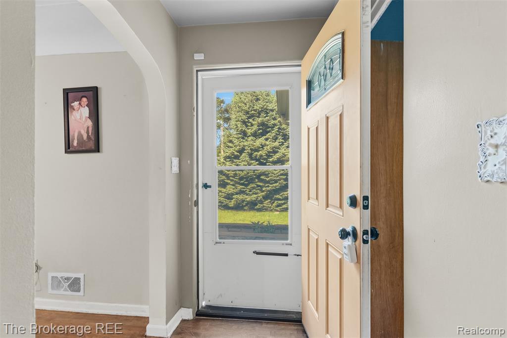 3290 Drexel Avenue, Flint, MI 48506 — Photo 10