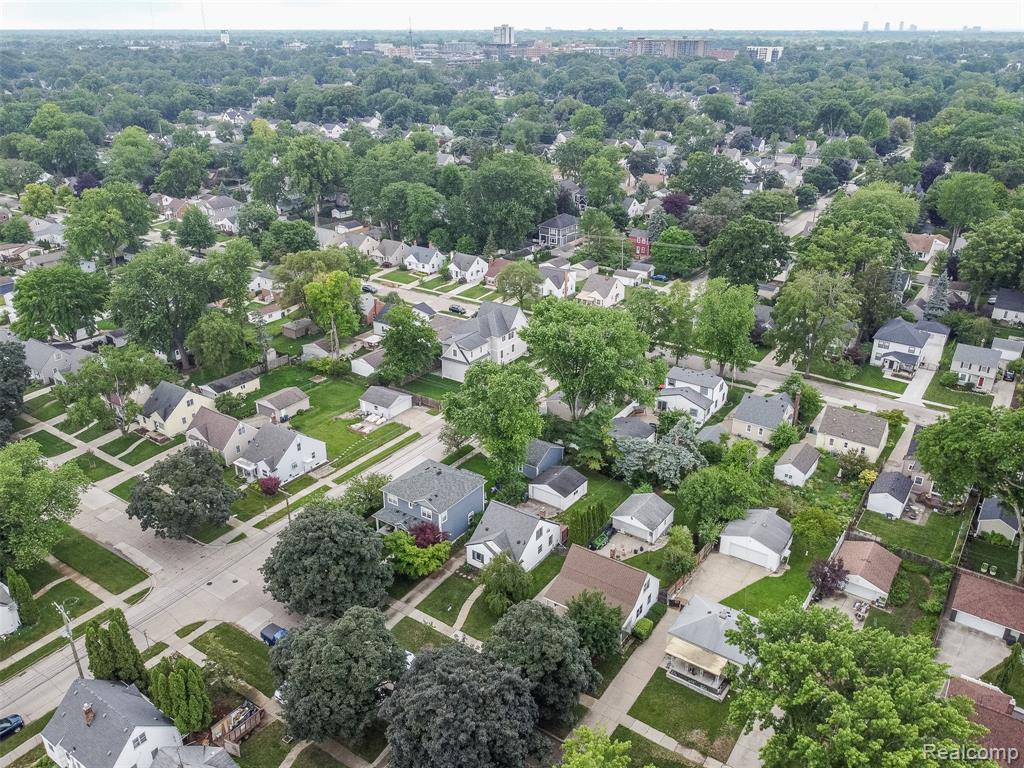 807 Vermont Avenue, Royal Oak, MI 48067 — Photo 48