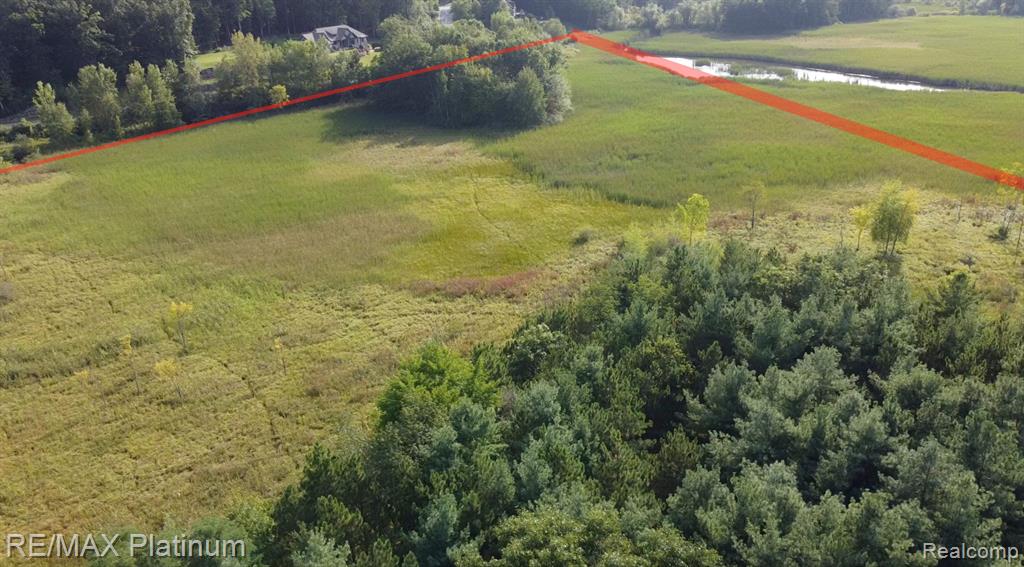 2750 KENSINGTON ROAD, Milford, MI 48380 — Photo 11