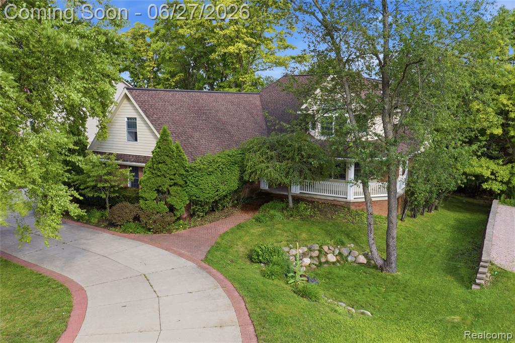 9015 Huron Bluffs Drive, White Lake, MI — Photo 2