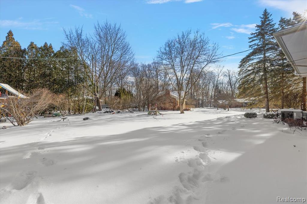 5193 Kellen Lane, Bloomfield Hills, MI 48302 — Photo 47