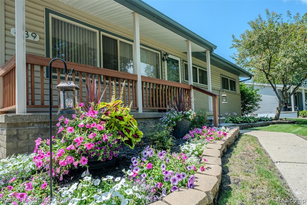 839 Sweetbriar, Milford, MI 48381 — Photo 7