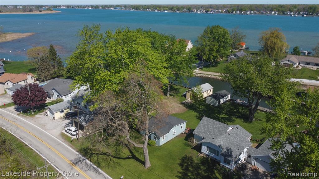 2662 Cottage Lane, MI 48028 — Photo 3