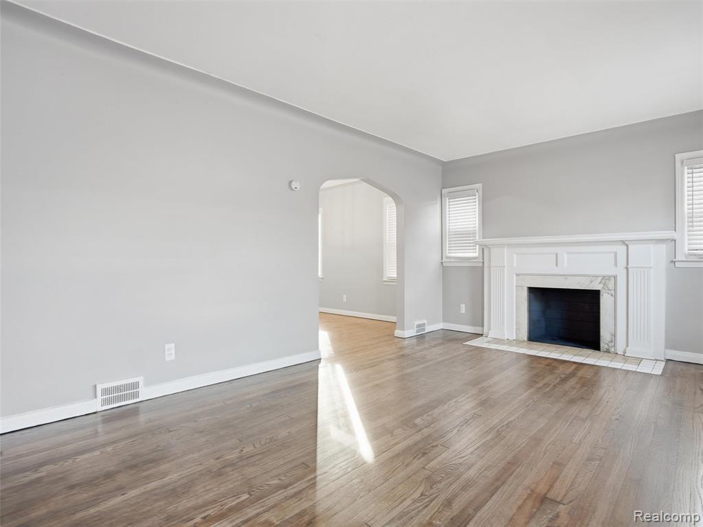 18684 Murray Hill Street, Detroit, MI 48235 — Photo 7
