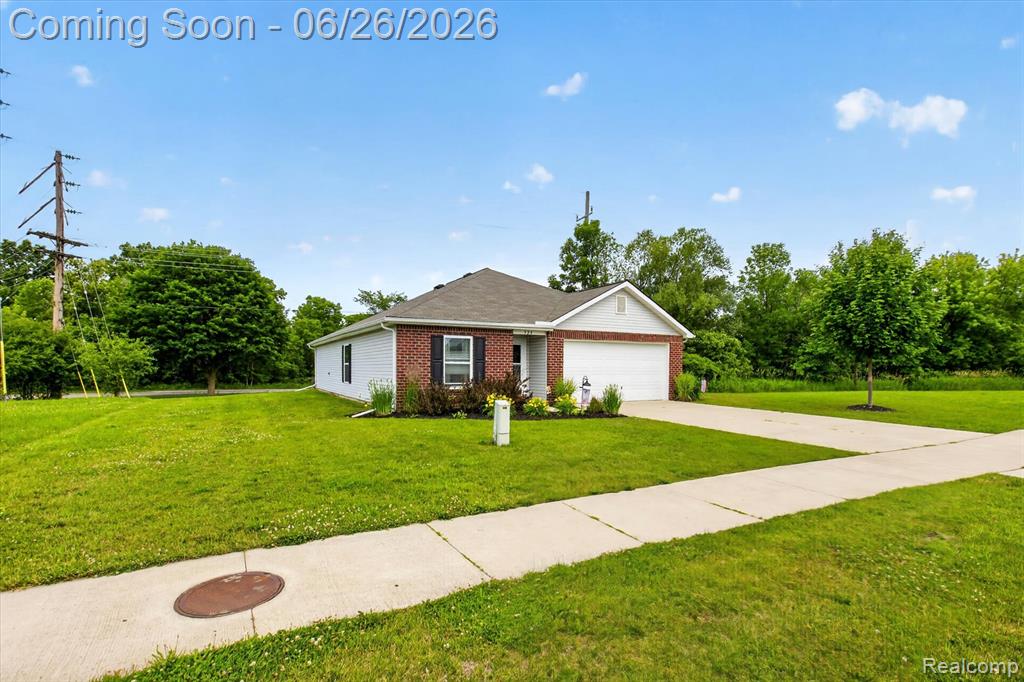 528 Turn Bull Street, Lapeer, MI 48446 — Photo 2