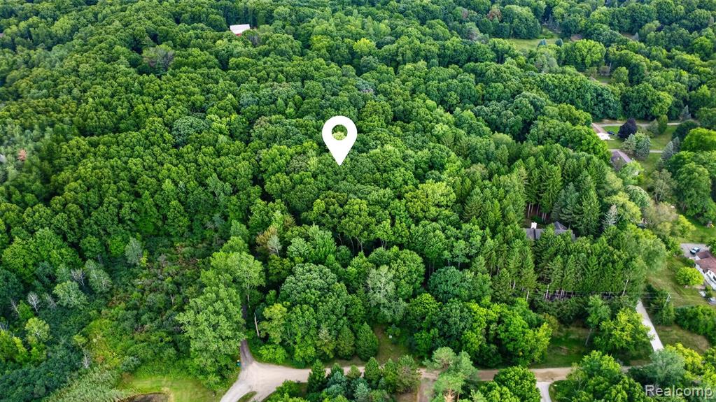 Vacant Faust Dr, Ortonville, MI 48462