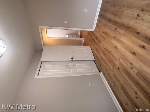 510 E Golden Pond Road, Midland, MI 48642 — Photo 16