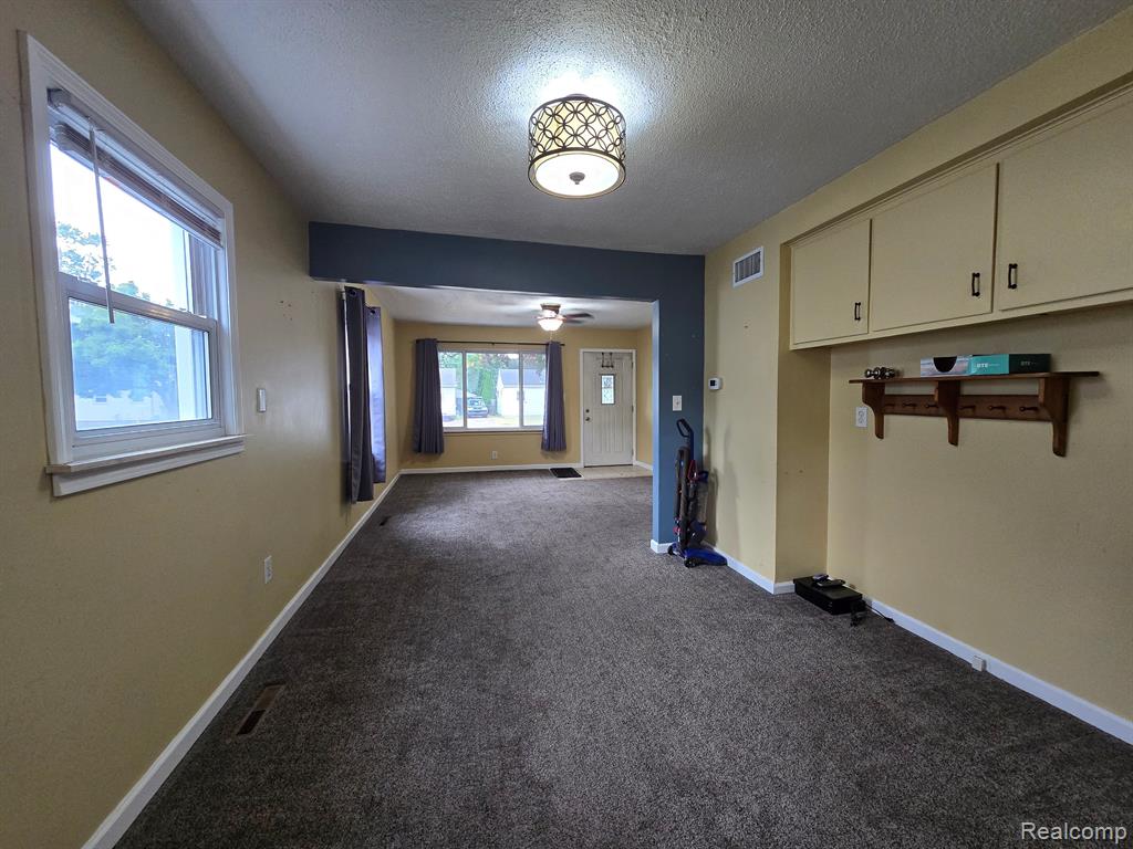 5898 N GLOBE Street, Westland, MI — Photo 5