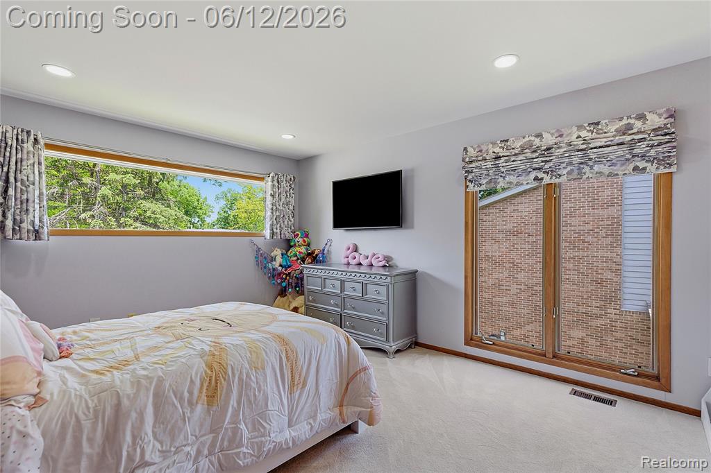 4057 Fox Lake Drive, Bloomfield Hills, MI 48302 — Photo 23