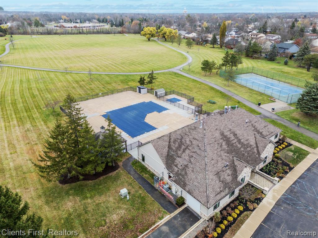 46657 GUNNERY Drive, Canton, MI 48187 — Photo 48