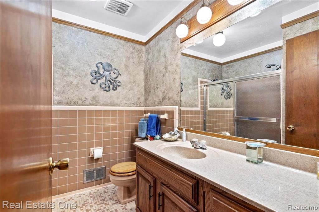 17469 Poplar Street, Riverview, MI 48193 — Photo 17