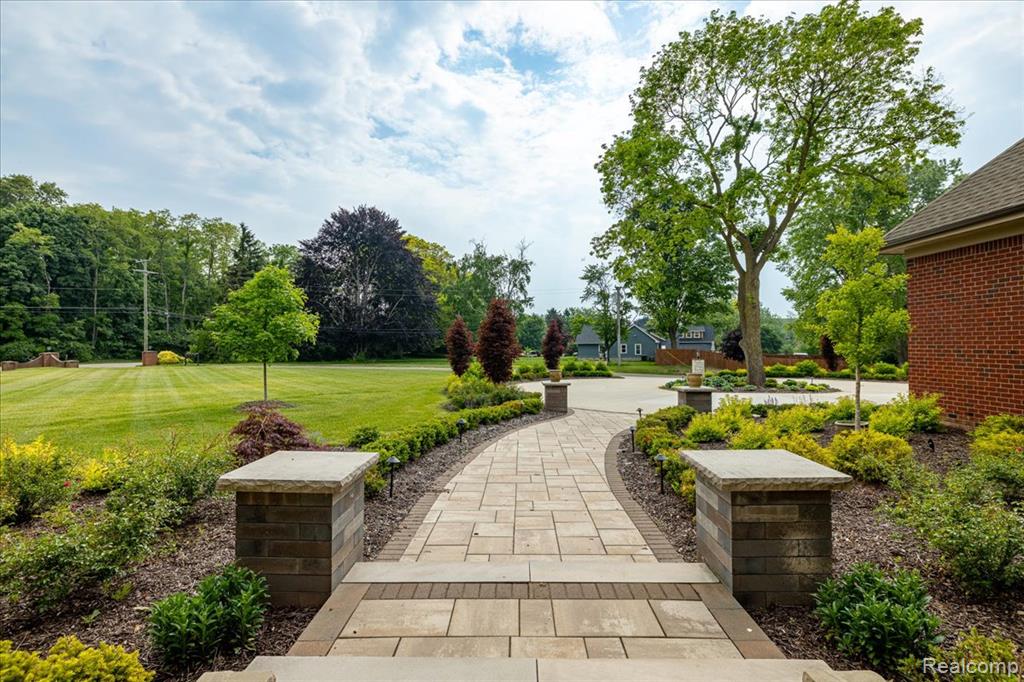45505 N Territorial Road, Plymouth, MI 48170 — Photo 7